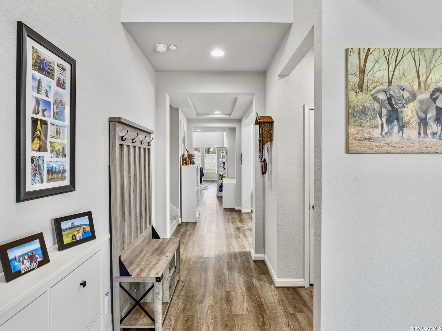 Entry/Foyer