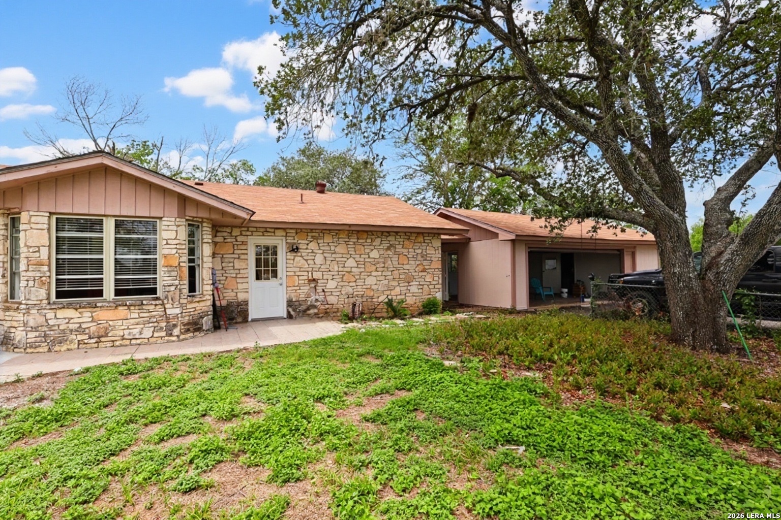 Property photo for 150 PLACID HTS, Seguin, TX