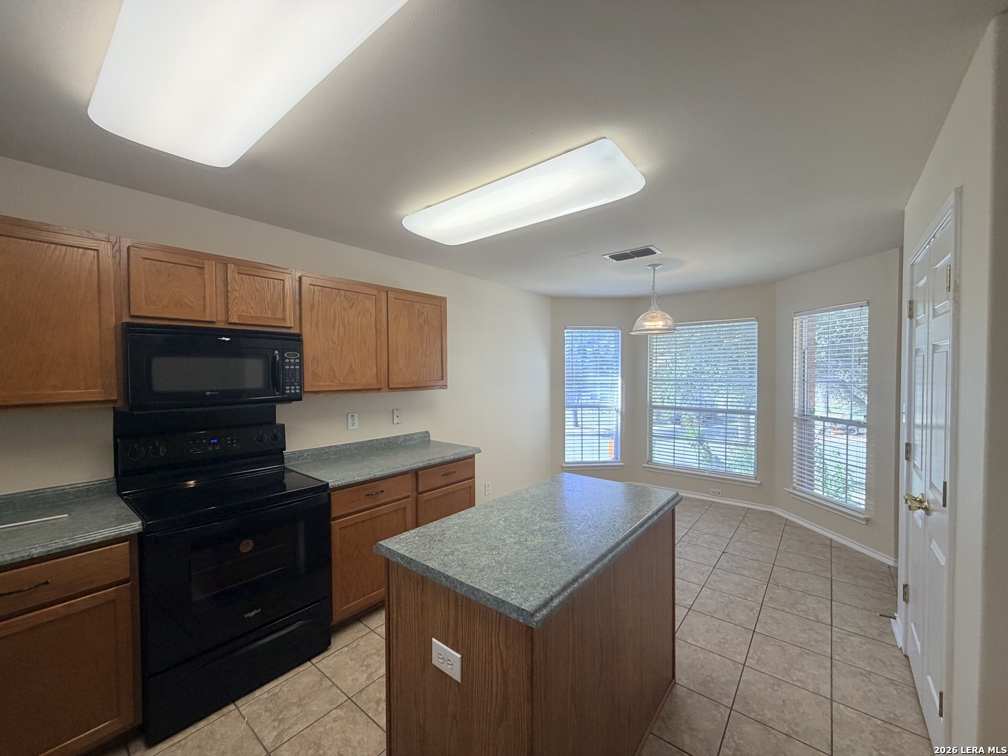 9626 MEDIATOR PASS, Converse, TX 78109