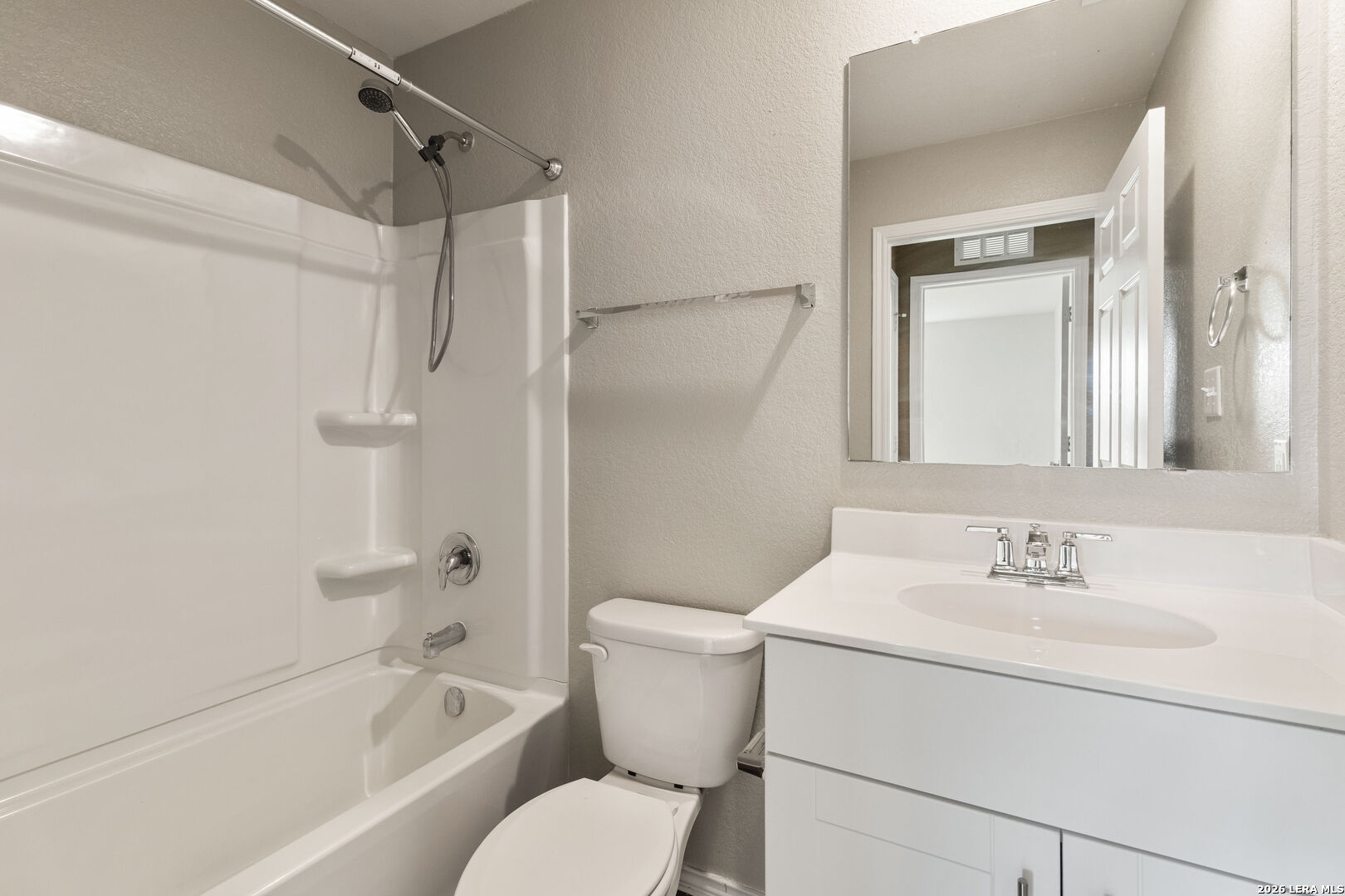 6103 Walnut Way, San Antonio, TX 78219