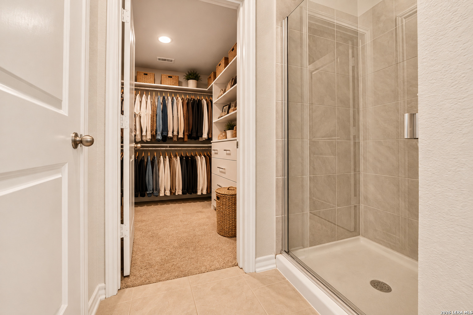 6527 HOFFMAN PLN, San Antonio, TX 78252