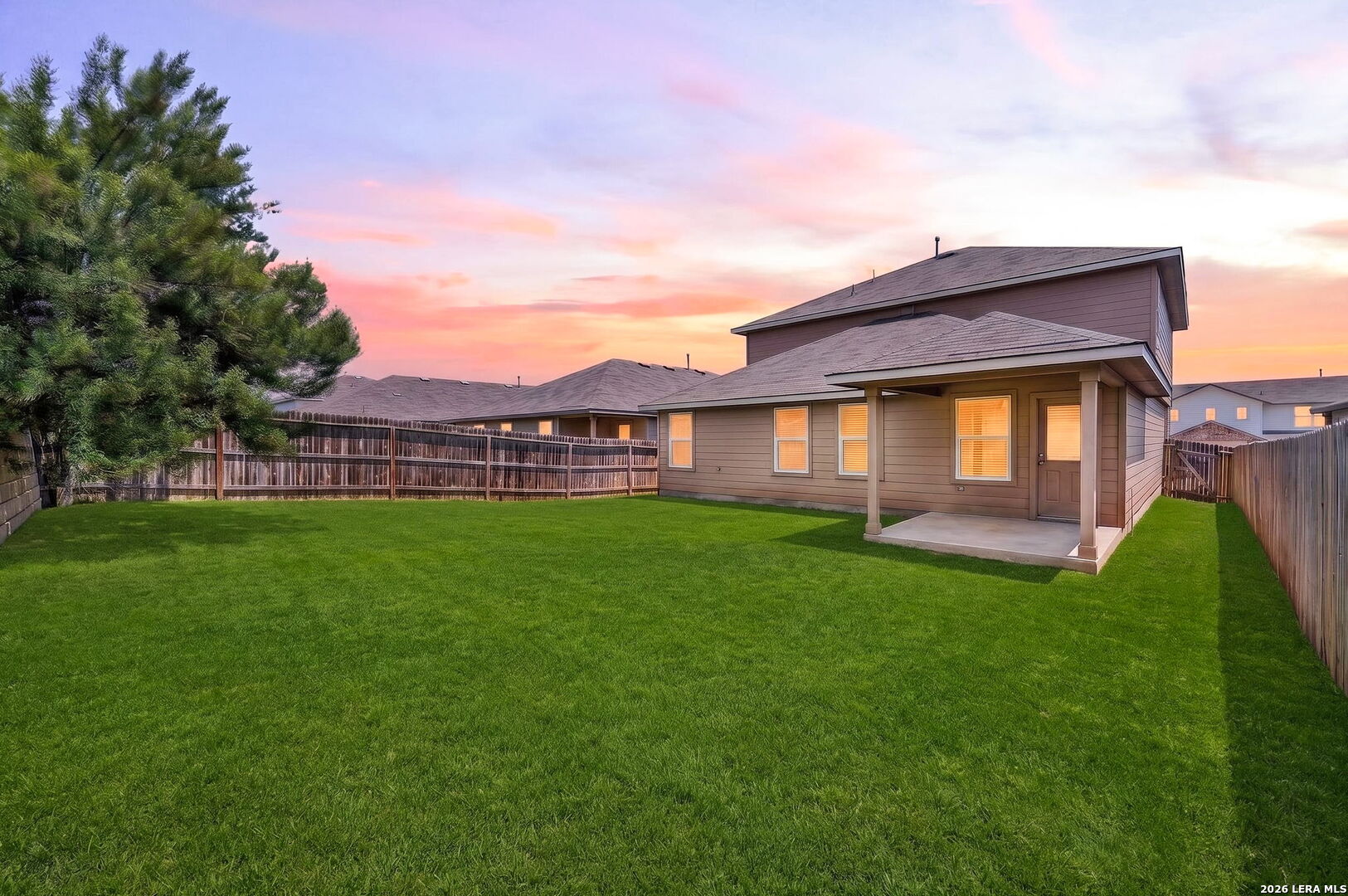6527 HOFFMAN PLN, San Antonio, TX 78252