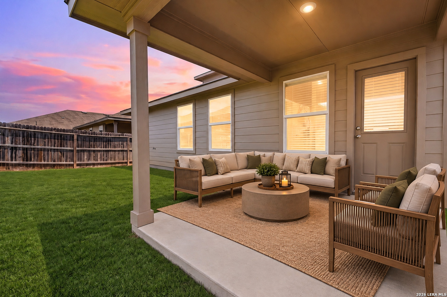 6527 HOFFMAN PLN, San Antonio, TX 78252