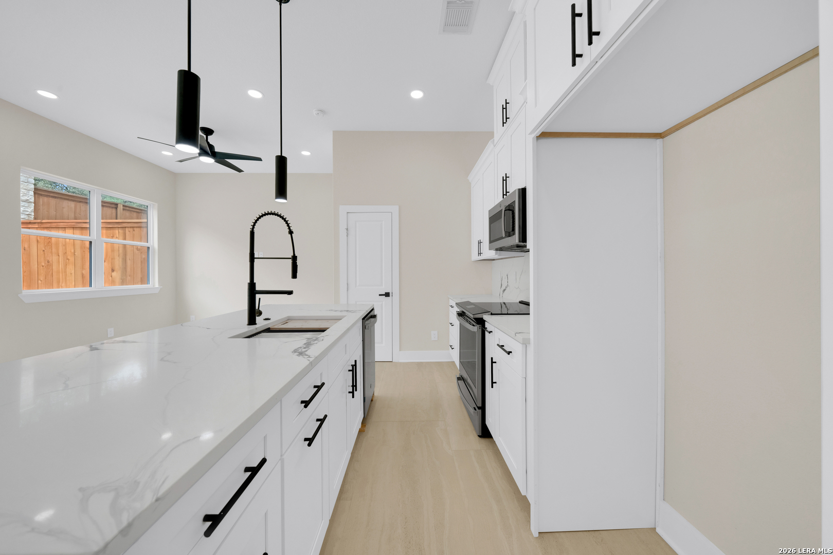 11710 Vance Jackson Rd, #401, San Antonio, TX 78230