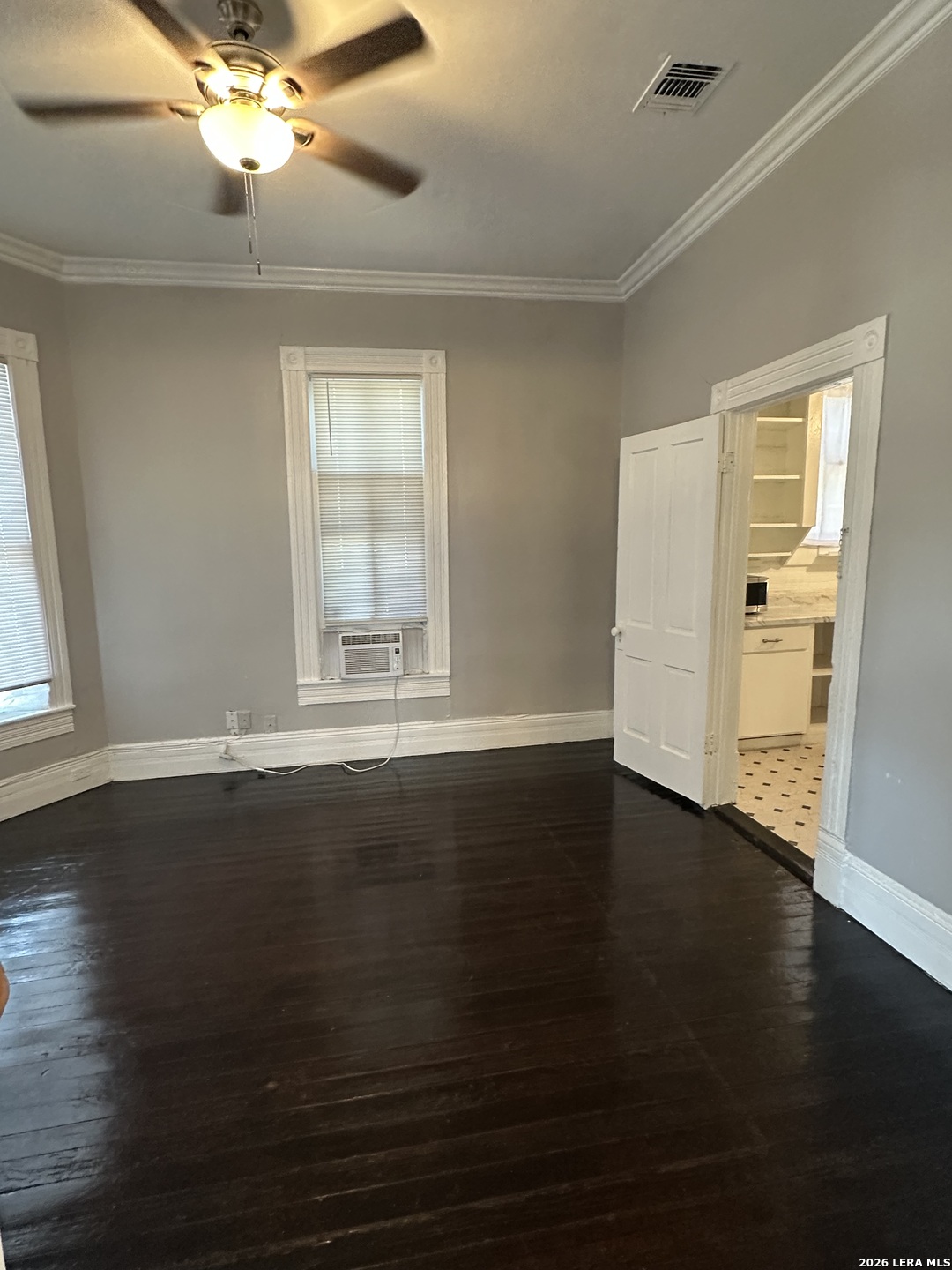 121 Daniel, San Antonio, TX 78204