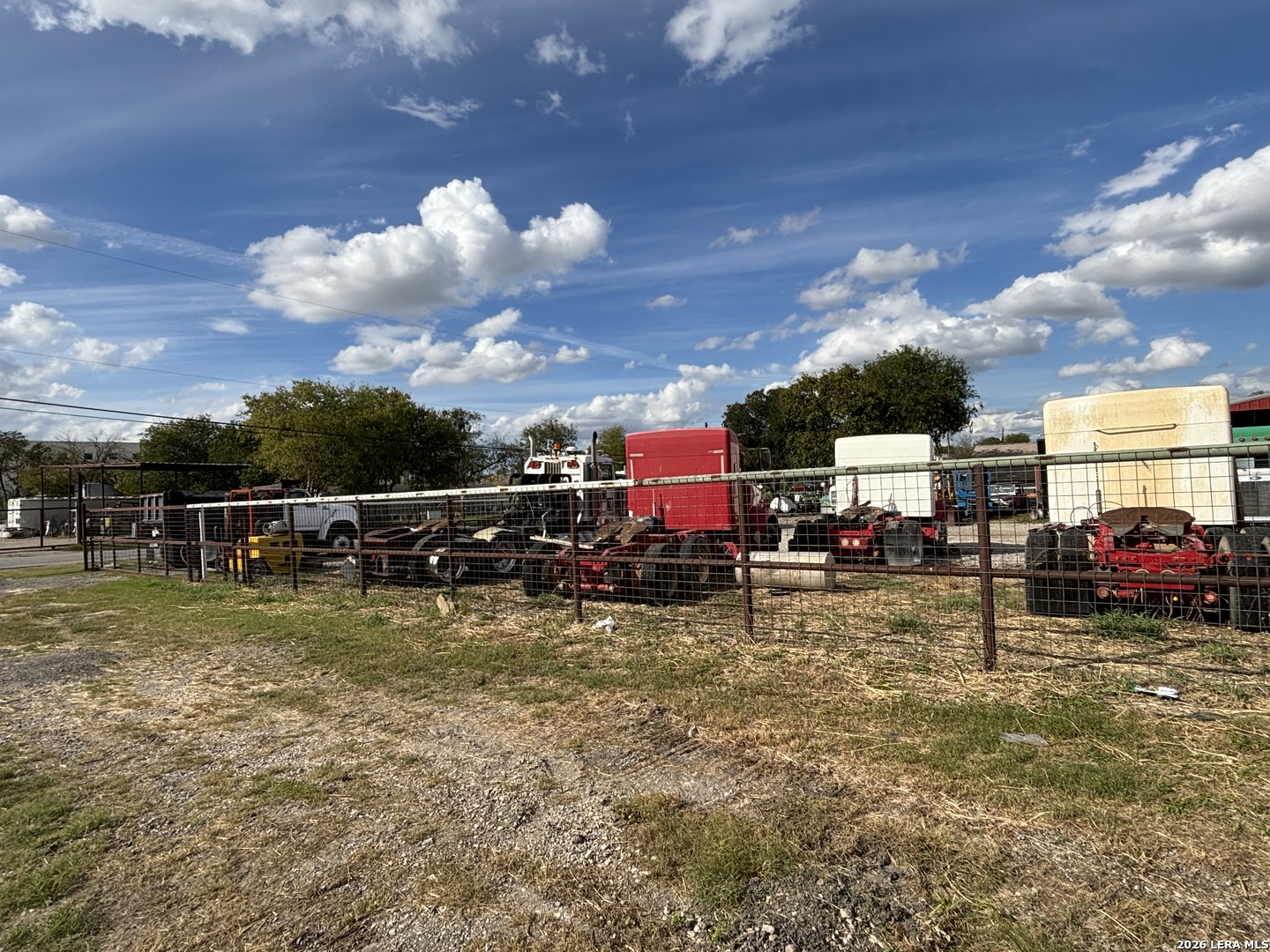 2850 CHLOE DR., Converse, TX 78109