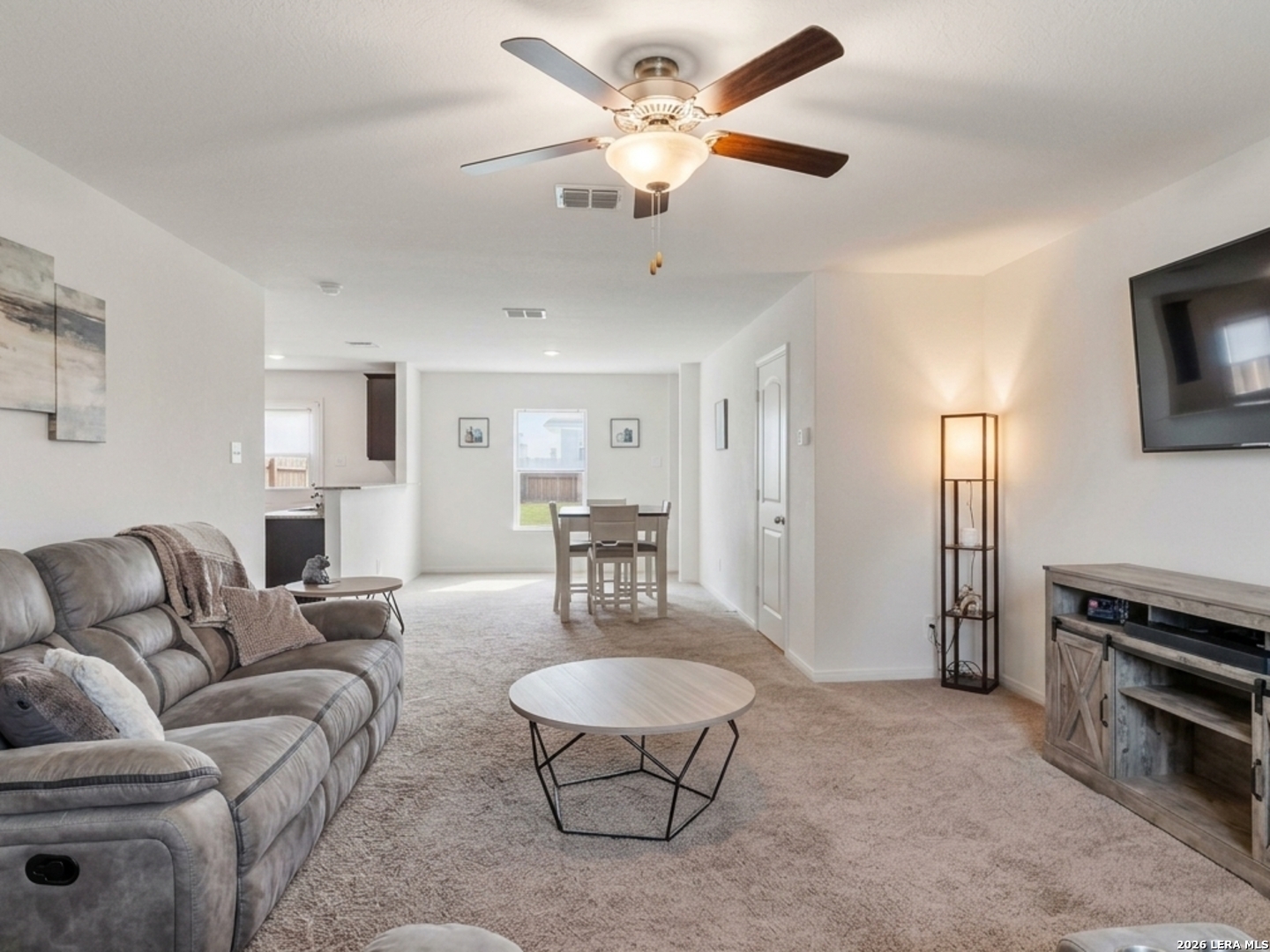 15206 WALCOTT RDG, Von Ormy, TX 78073