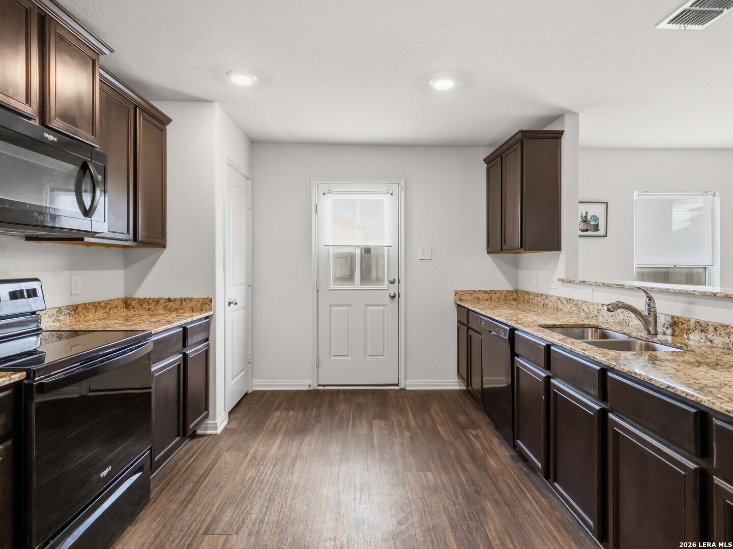 15206 WALCOTT RDG, Von Ormy, TX 78073