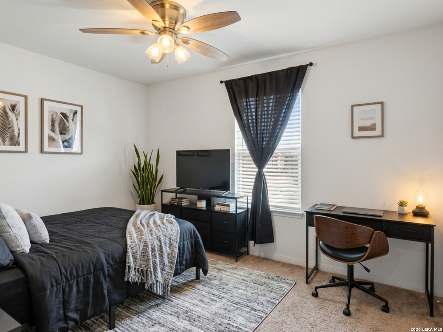 15206 WALCOTT RDG, Von Ormy, TX 78073