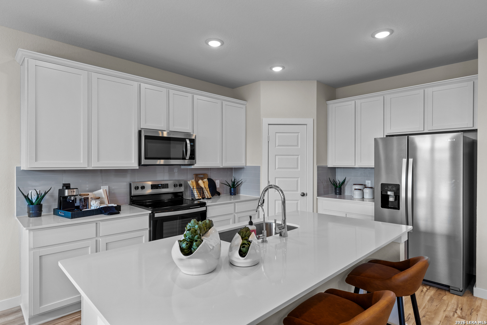 2401 Hiddenbrooke Trace, Seguin, TX 78155
