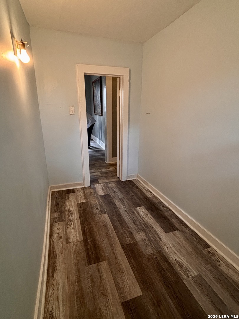 123 E 2ND ST, Elmendorf, TX 78112