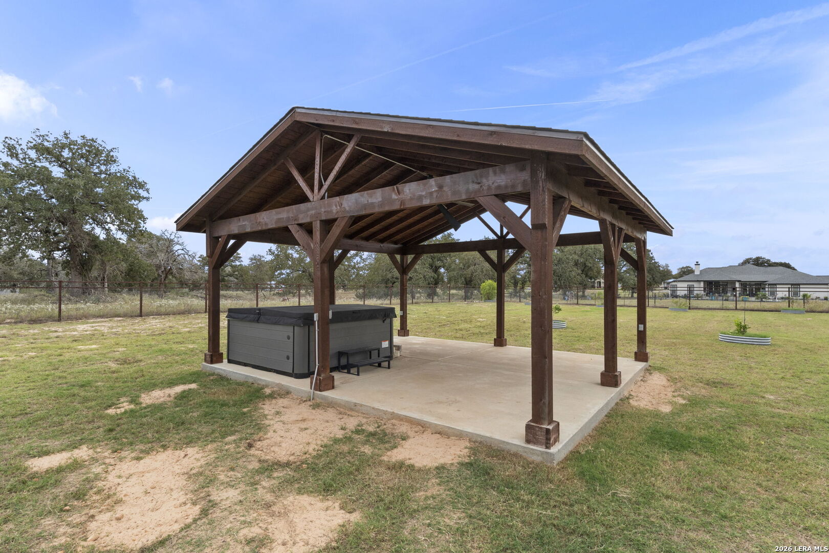 116 CLARENCE DR, Floresville, TX 78114