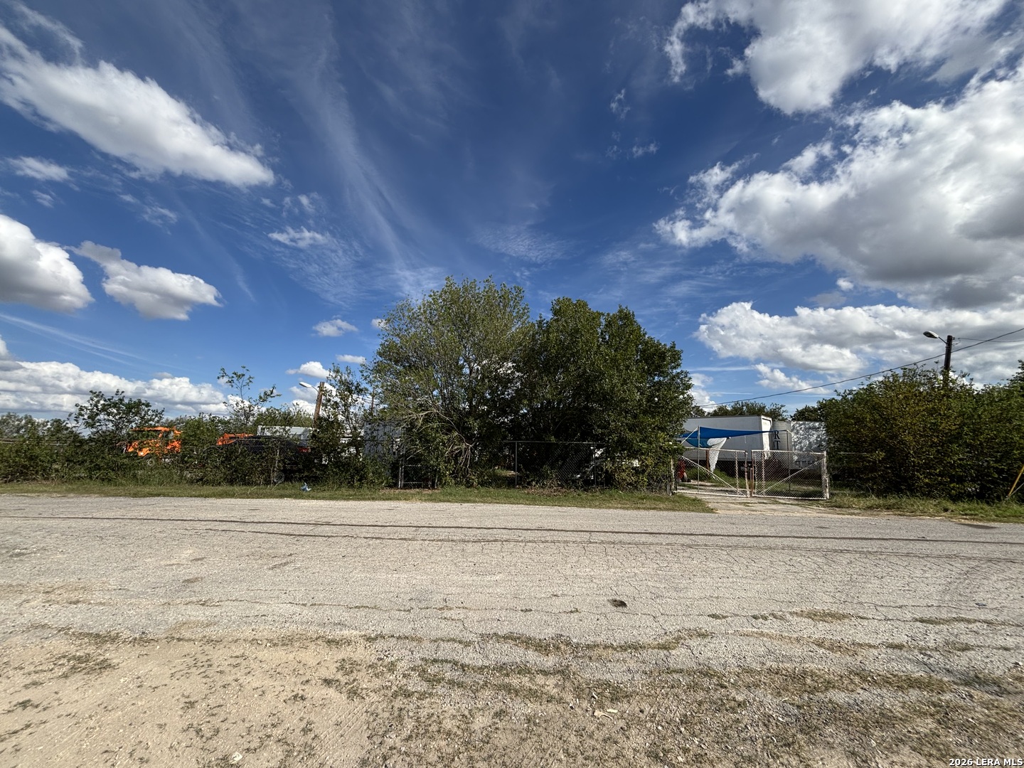 3361 CHLOE DR., Converse, TX 78109