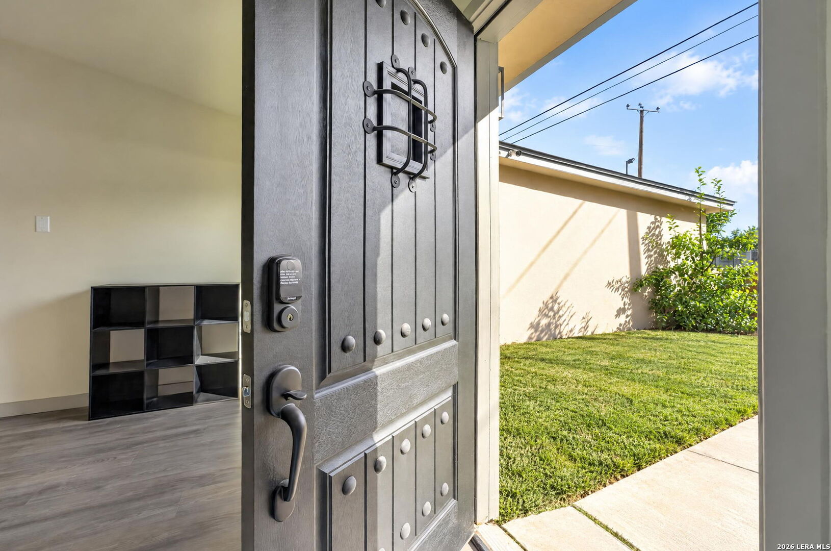 501 W AGARITA AVE, San Antonio, TX 78212
