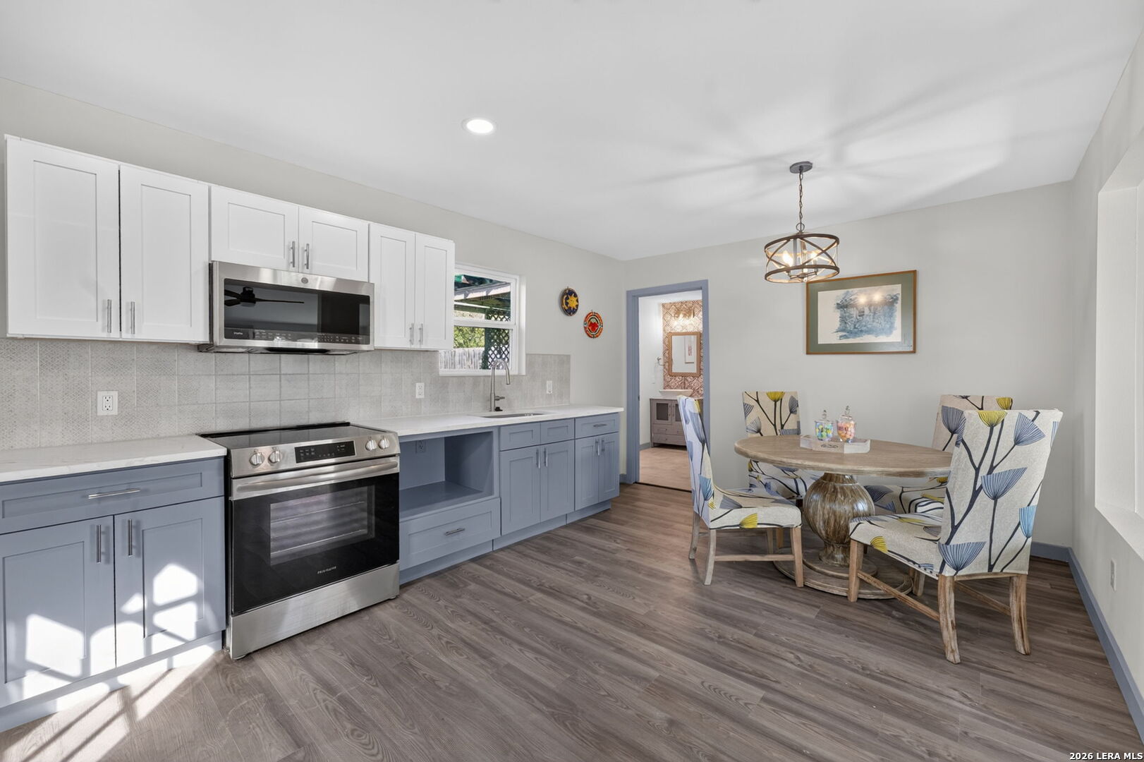 501 W AGARITA AVE, San Antonio, TX 78212
