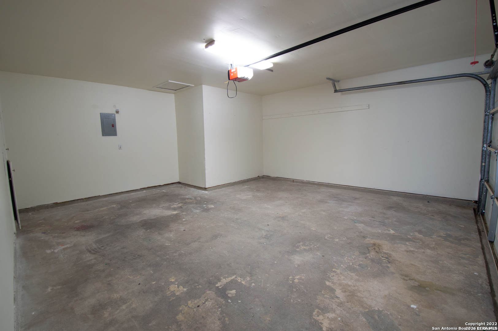 6311 Village Club, San Antonio, TX 78250