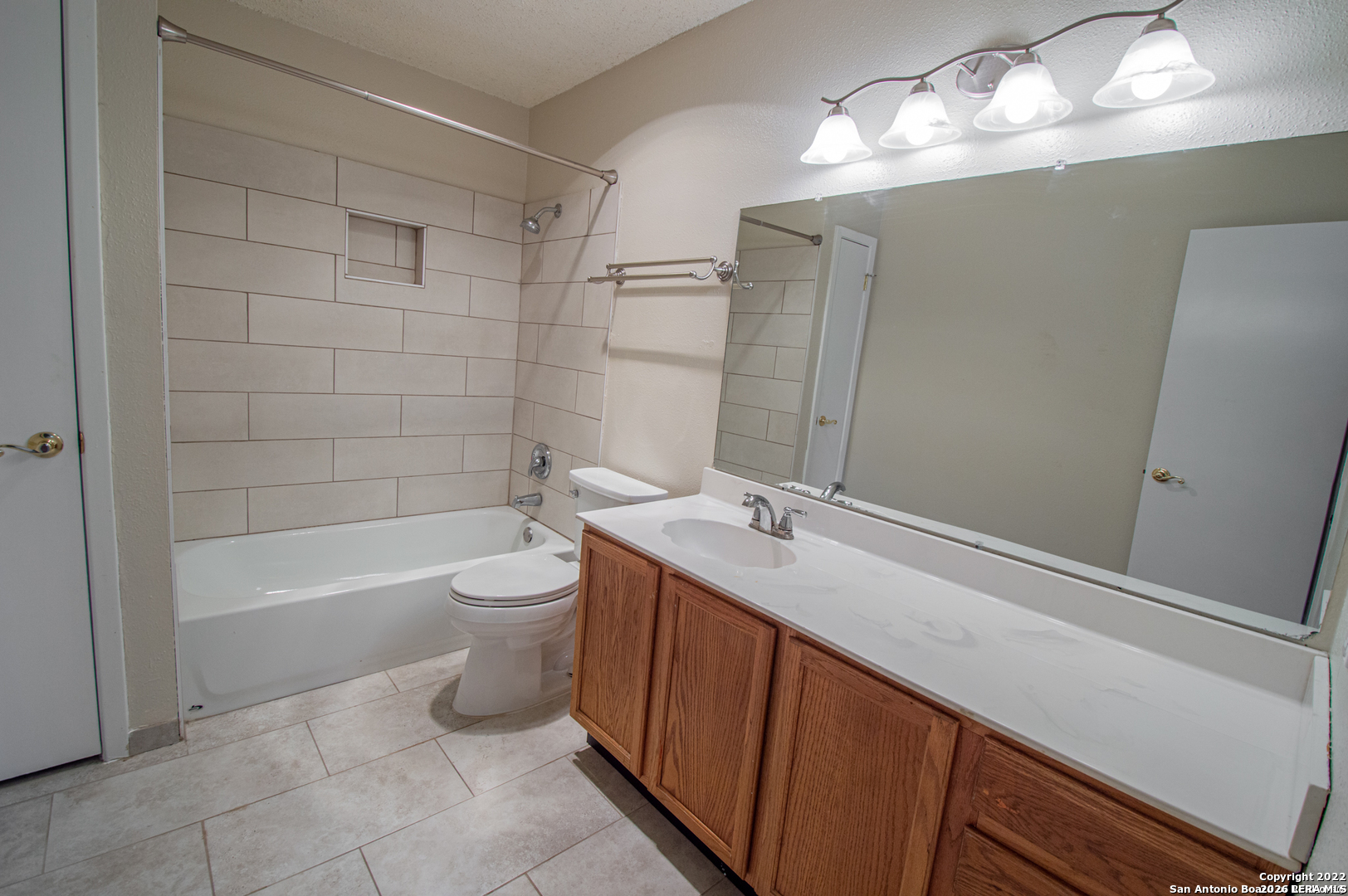6311 Village Club, San Antonio, TX 78250