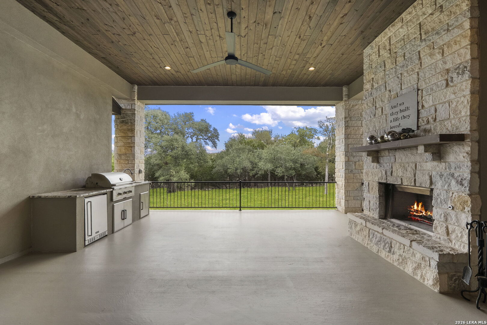 1254 GAME TRL, New Braunfels, TX 78132