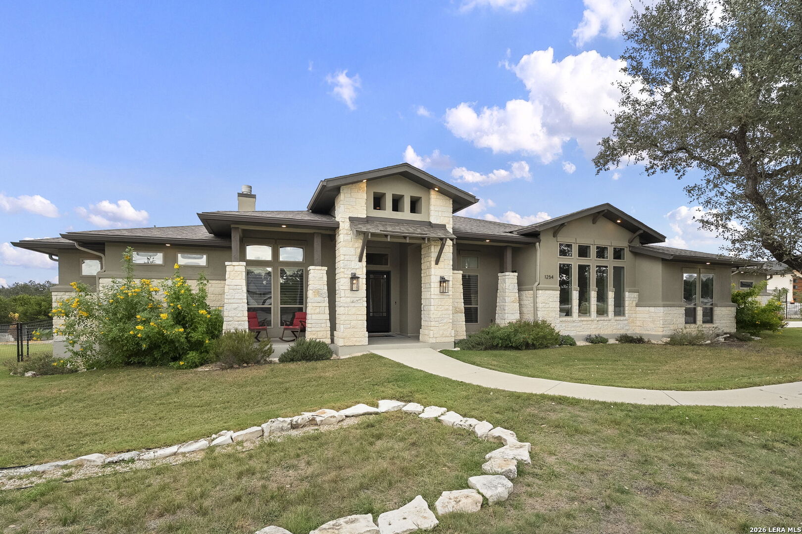 1254 GAME TRL, New Braunfels, TX 78132