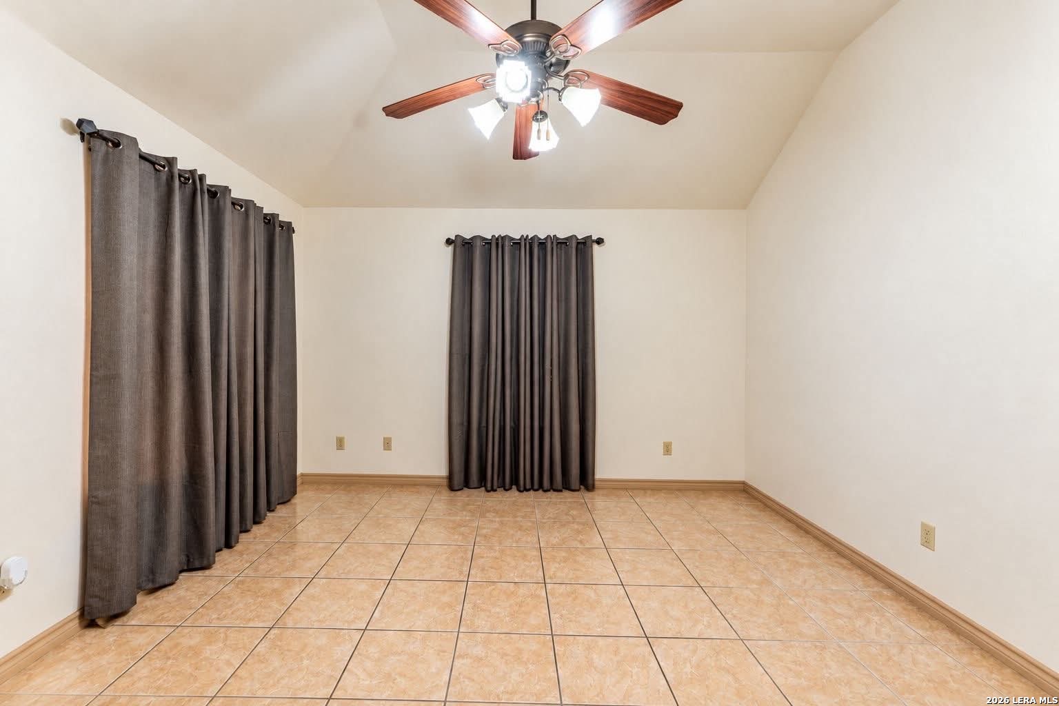 1389 MIRASOL DR, Eagle Pass, TX 78852