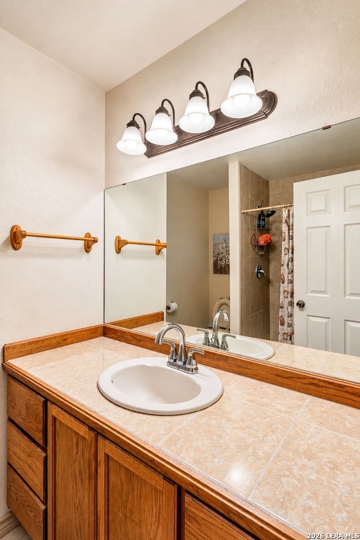 1389 MIRASOL DR, Eagle Pass, TX 78852