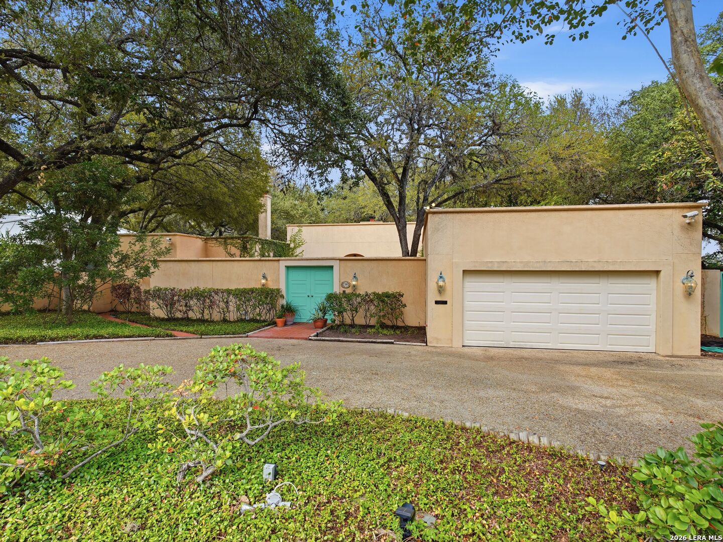 Photo 2 of Single family home for sale at 149 Country Ln, San Antonio, TX 78209 | MLS# 2027015 | Listing updated on 2026-10-29
