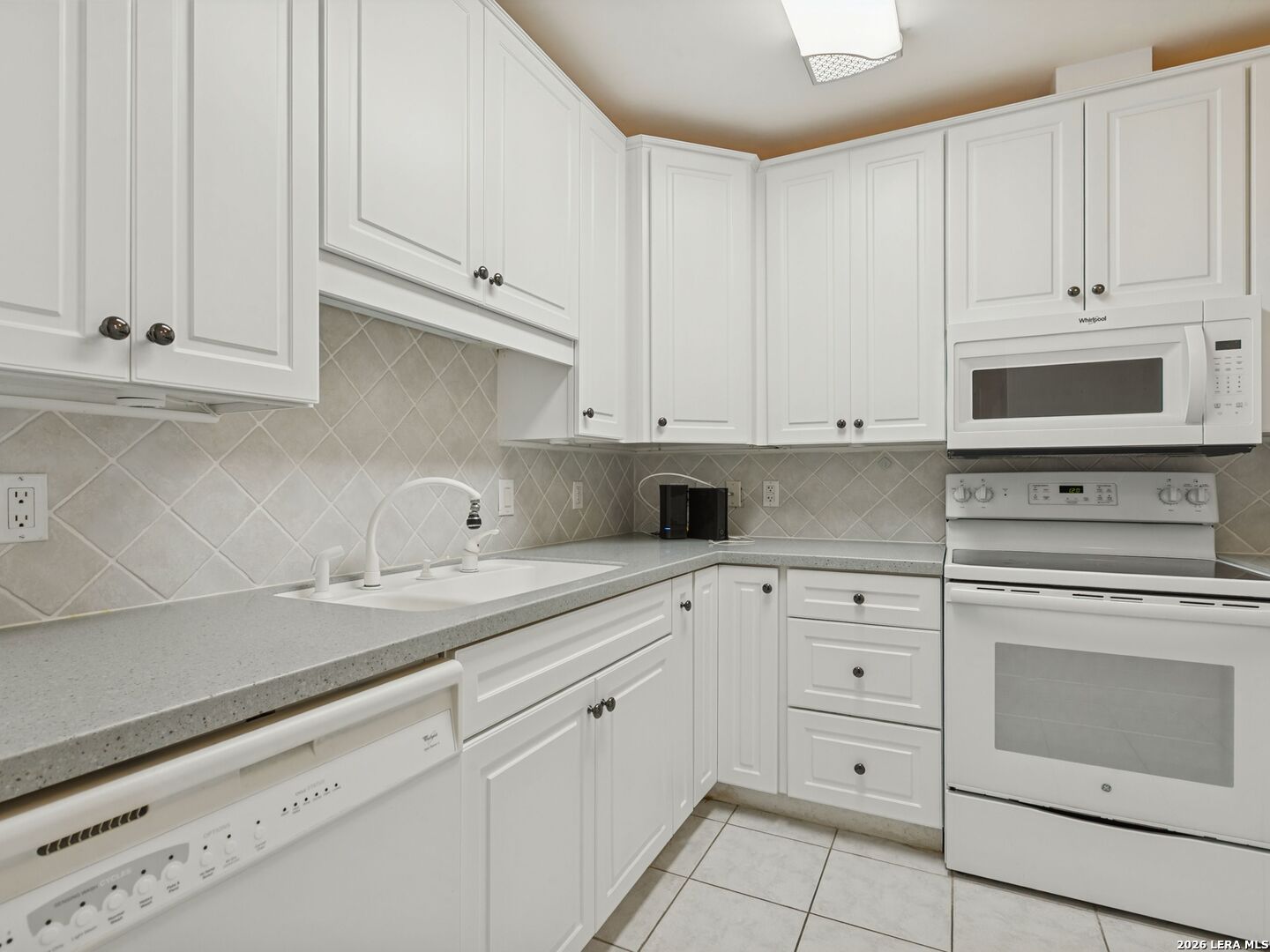 Photo 2 of Condo for sale at 1 Towers Park Ln #1115, San Antonio, TX 78209 | MLS# 2027034 | Listing updated on 2026-10-29