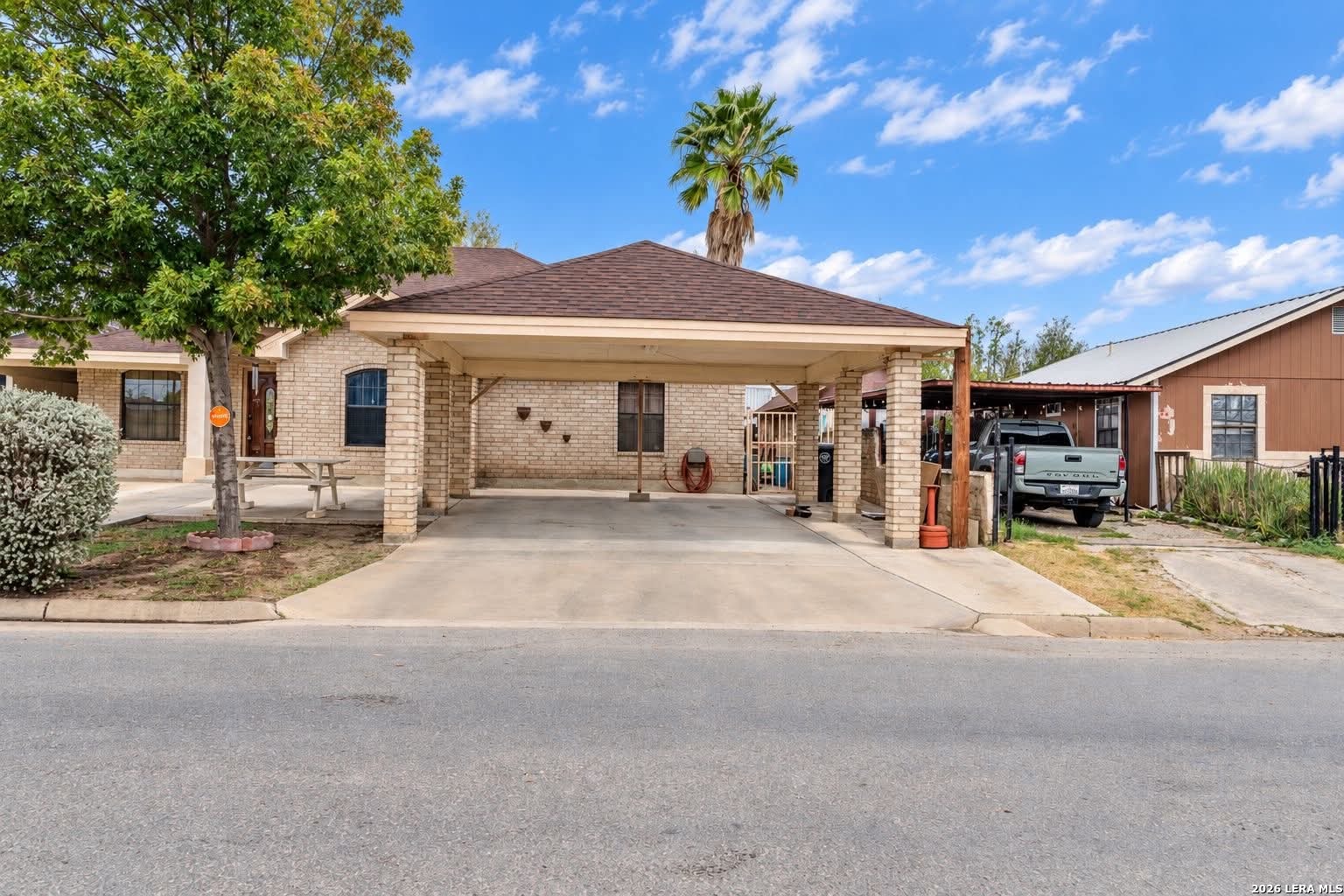 1389 MIRASOL DR, Eagle Pass, TX 78852