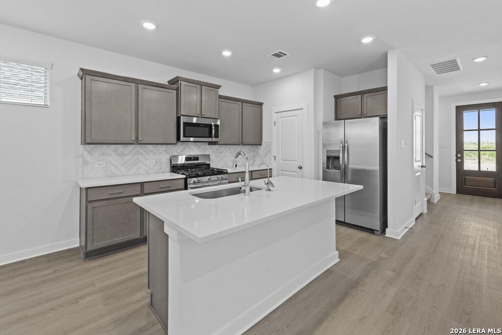 1524 Esplanade Pkwy, San Marcos, TX 78666
