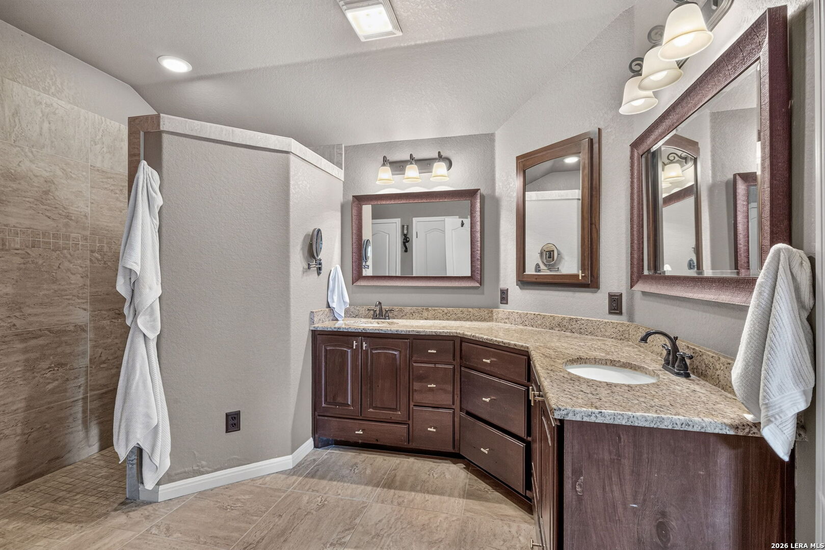 2707 CREST RDG, New Braunfels, TX 78132