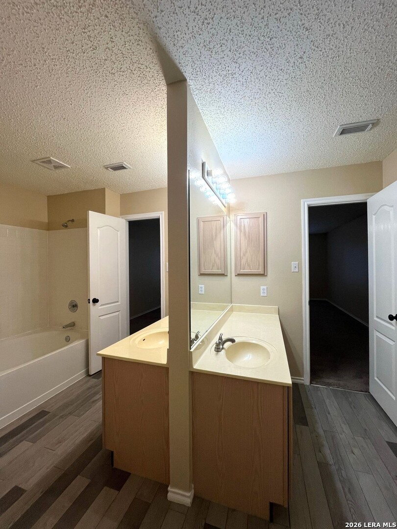 1112 Morningmist Ln, Schertz, TX 78154