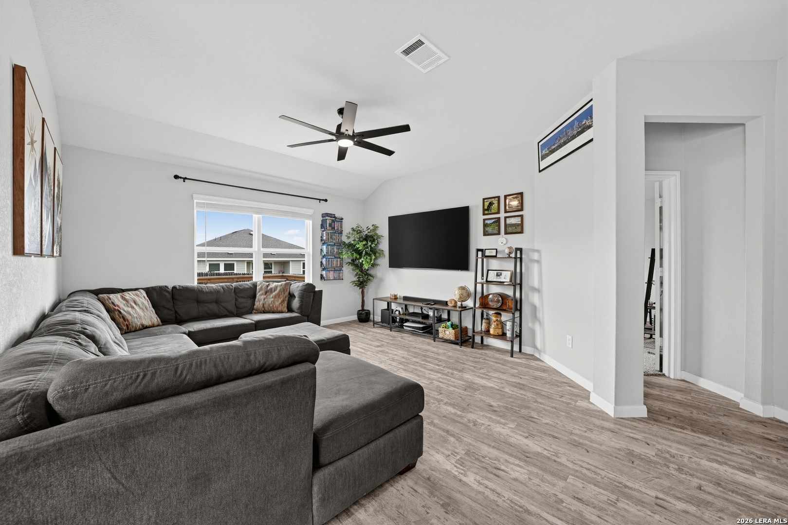 210 Hanover Pl, Cibolo, TX 78108