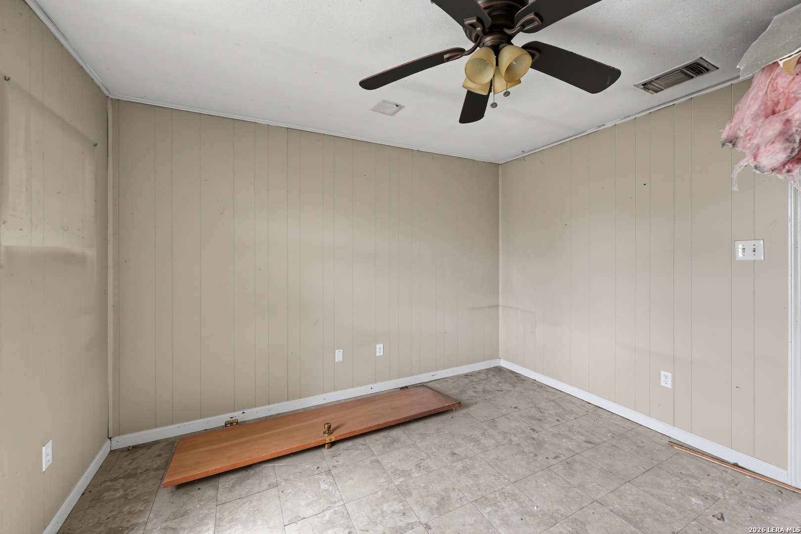 1021 Marion, Marion, TX 78124