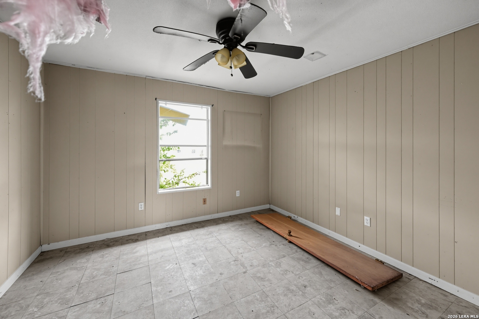 1021 Marion, Marion, TX 78124
