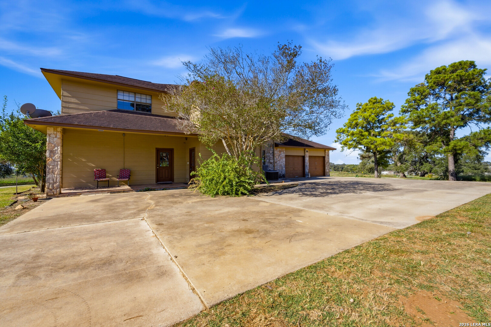 377 Us Highway 181 S, Floresville, TX 78114