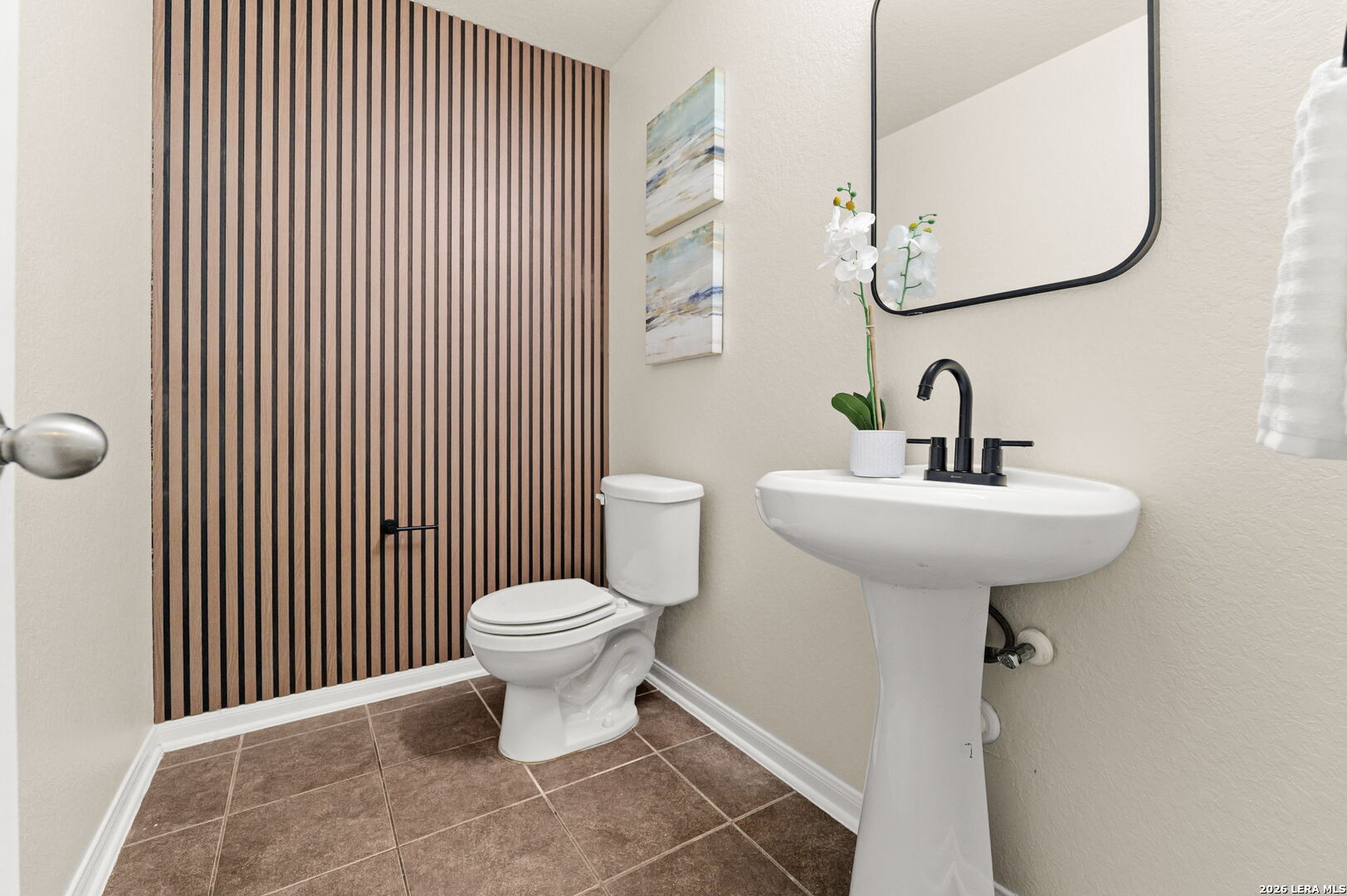 7906 Headwaters Trl, San Antonio, TX 78254