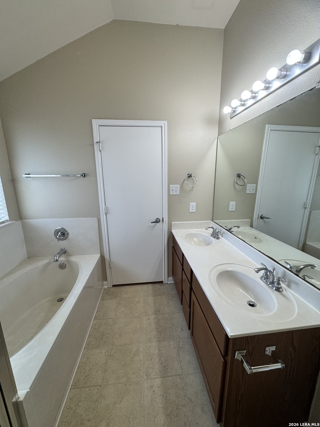 9131 MARE TRCE, San Antonio, TX 78254