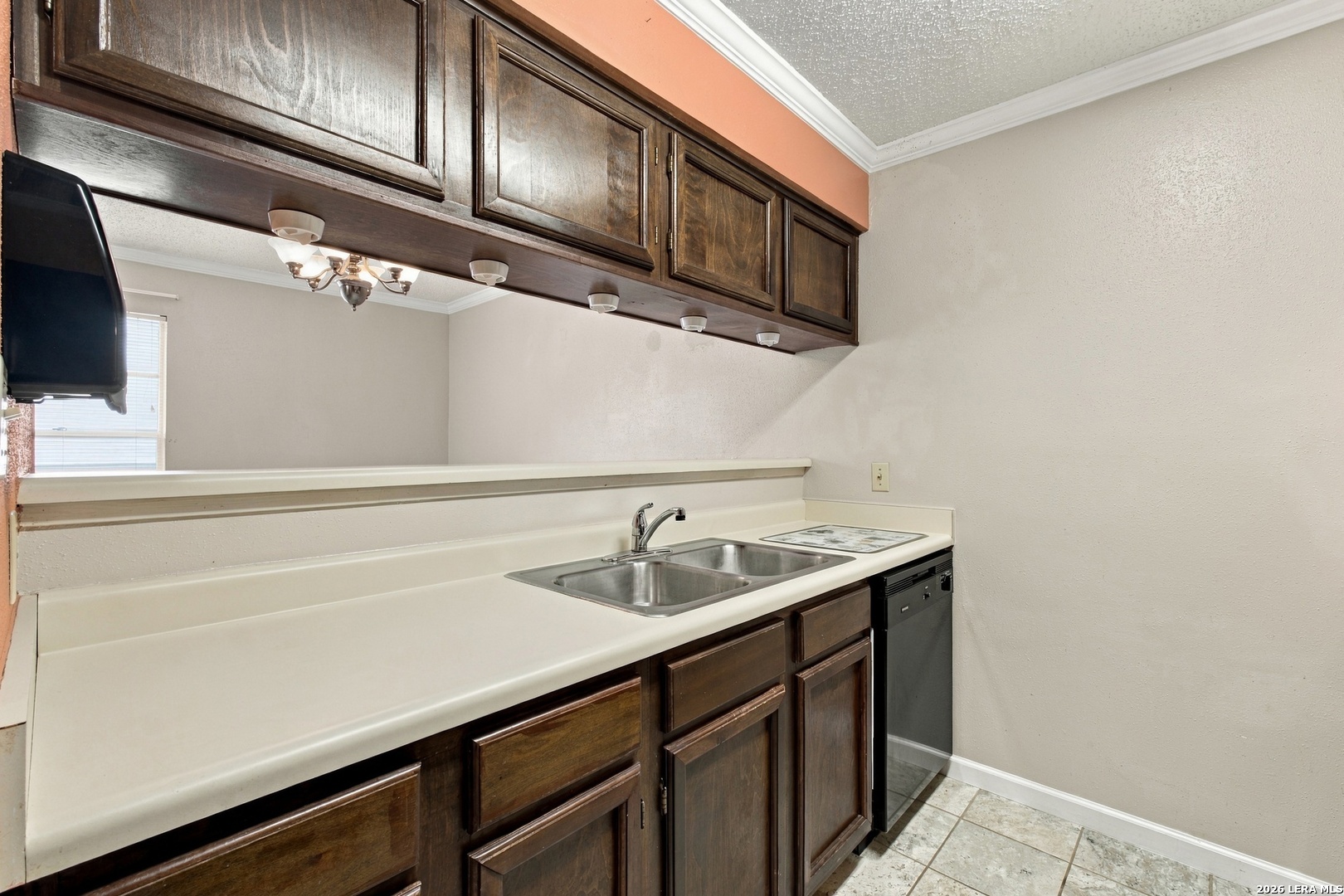 10527 Perrin Beitel, #C-214, San Antonio, TX 78217