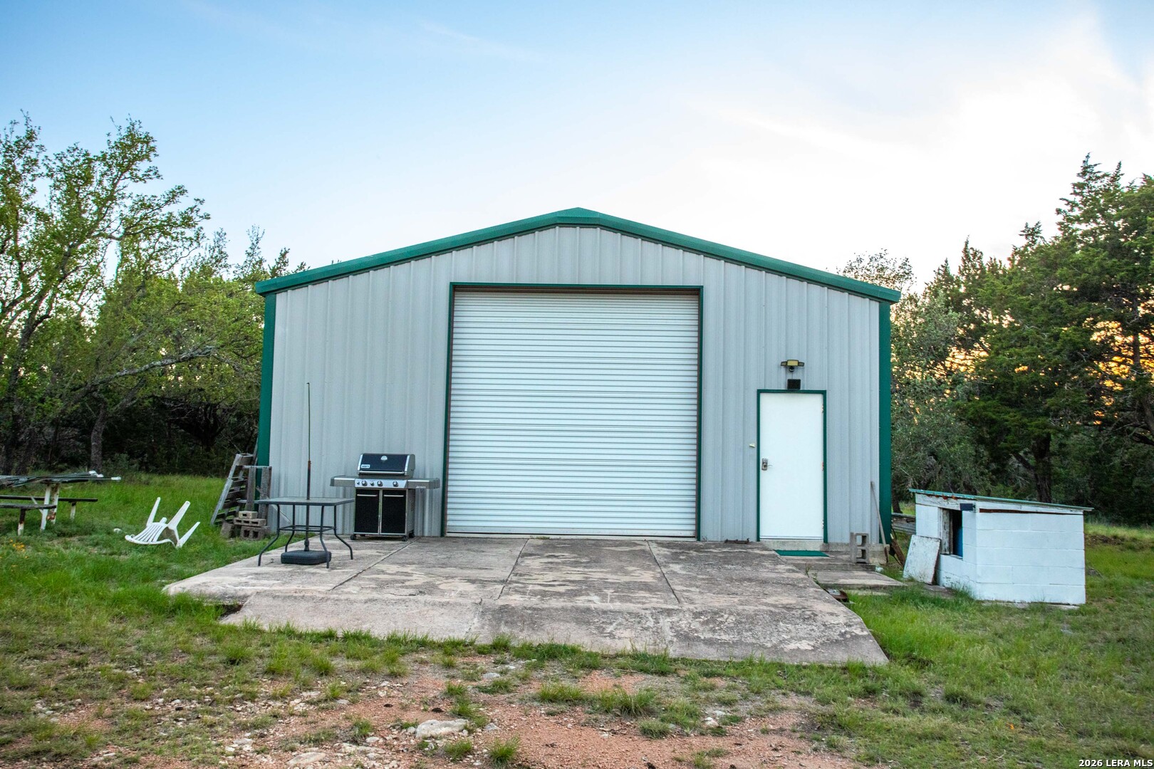 225 NW Lost Man Road, Mountain Home, TX 78058