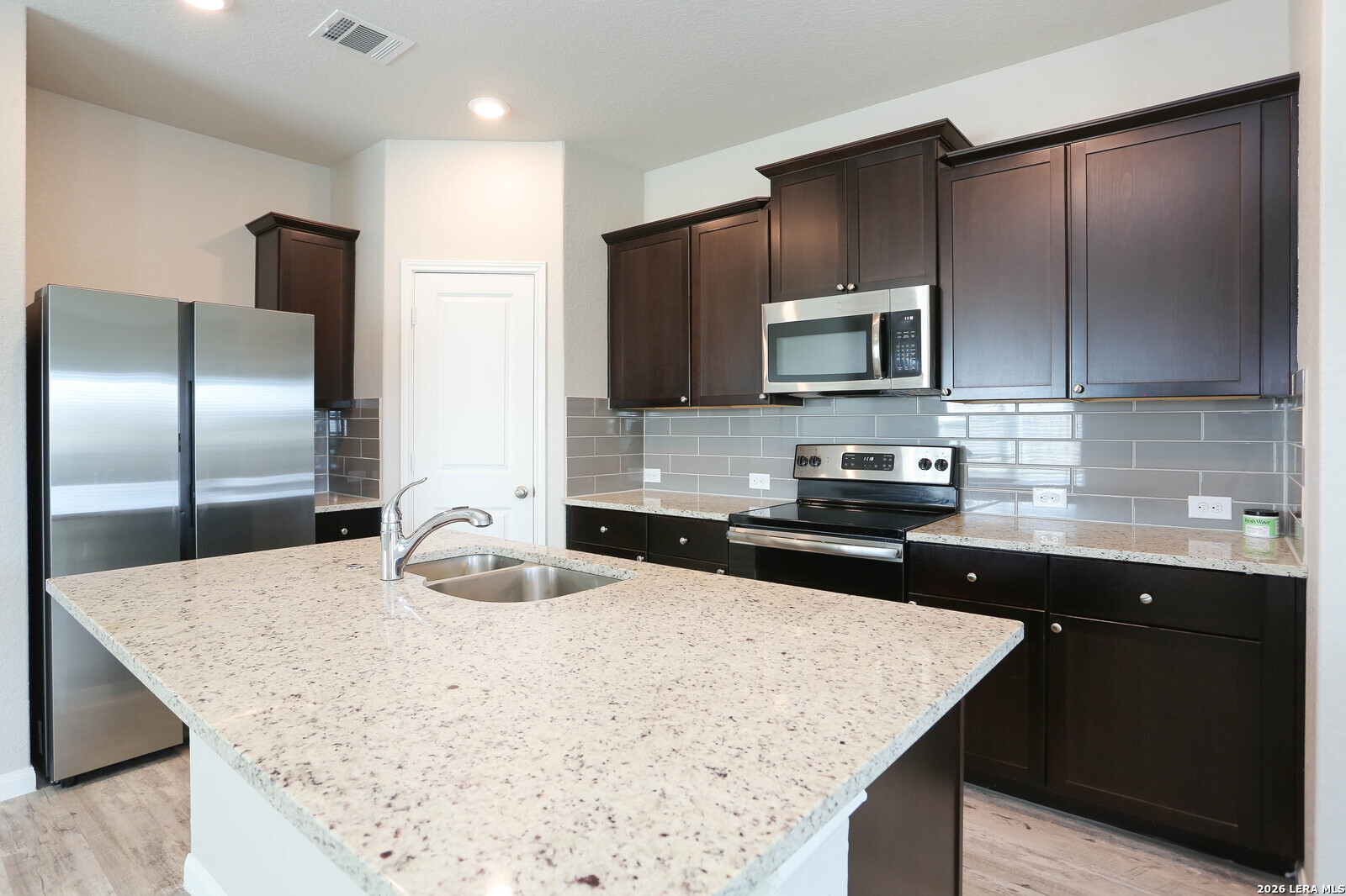 202 HANOVER PL, Cibolo, TX 78108