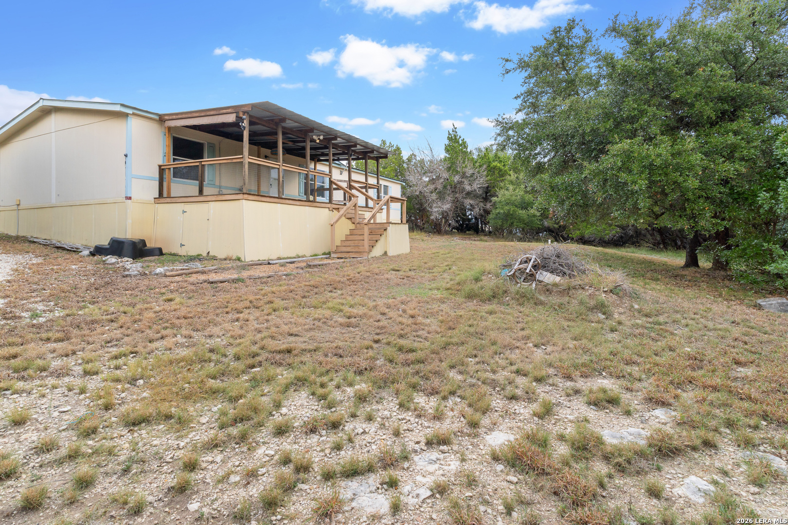 140 Lake Terrace Dr, Lakehills, TX 78063