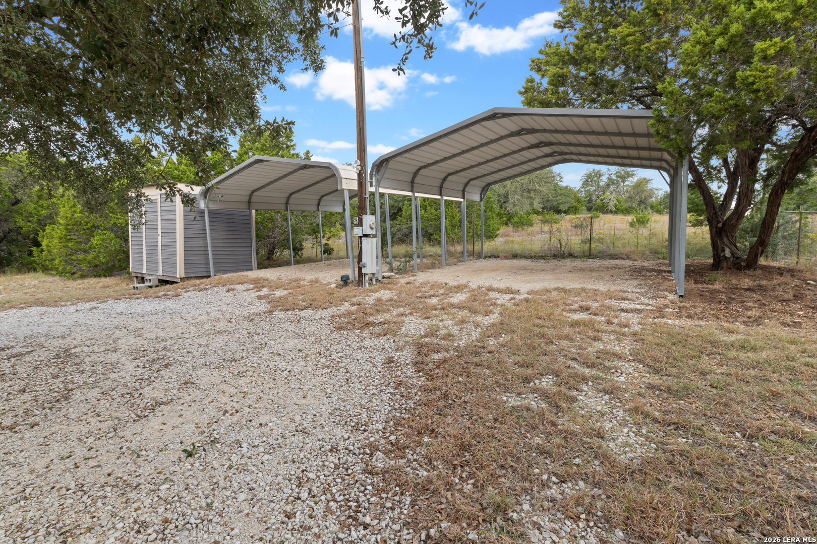 140 Lake Terrace Dr, Lakehills, TX 78063