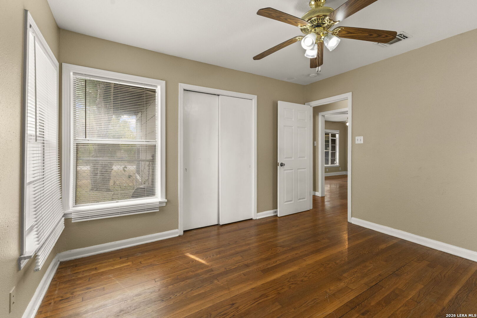 243 STOREYWOOD DR, San Antonio, TX 78213