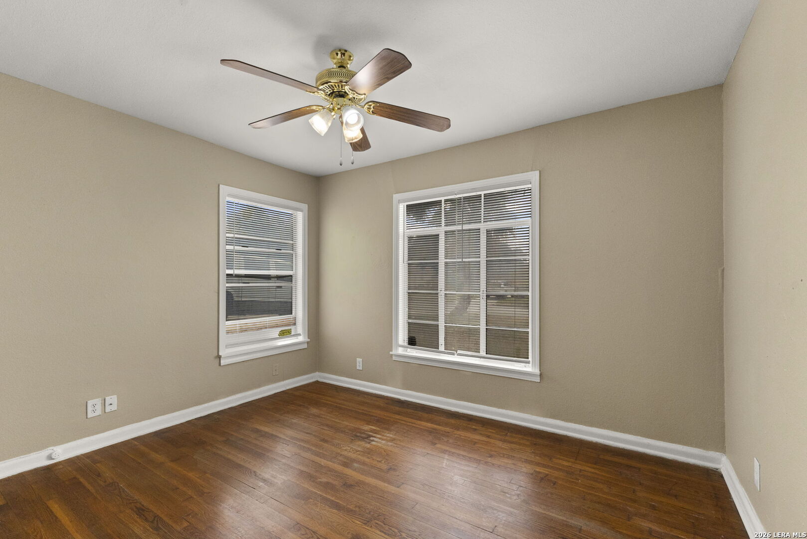 243 STOREYWOOD DR, San Antonio, TX 78213
