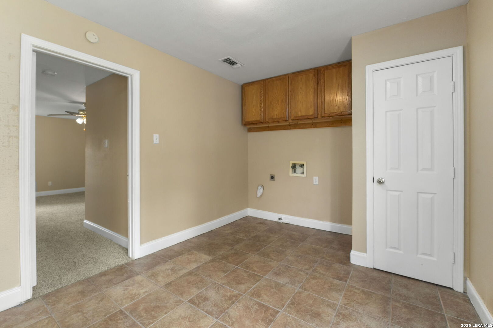 243 STOREYWOOD DR, San Antonio, TX 78213