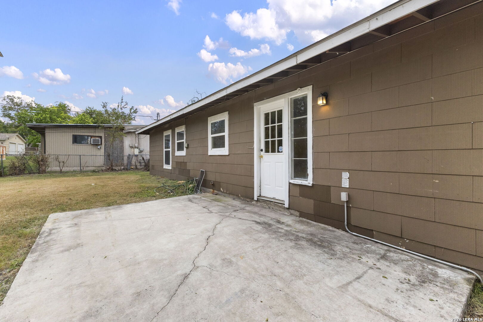 243 STOREYWOOD DR, San Antonio, TX 78213