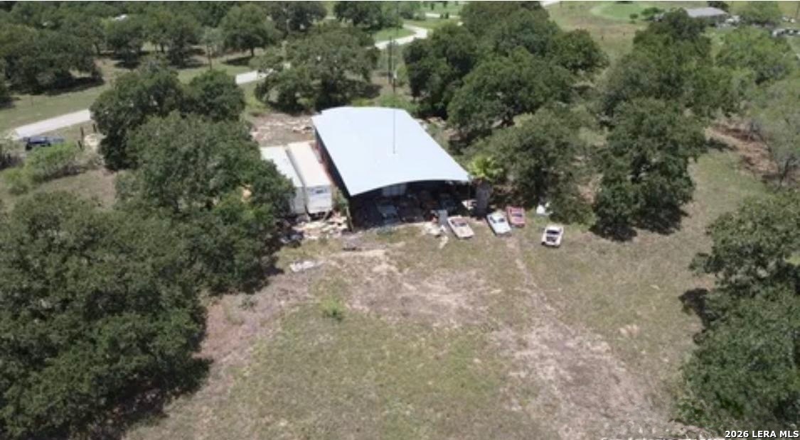 Property photo for 472 TERRACE HILL LN, Floresville, TX