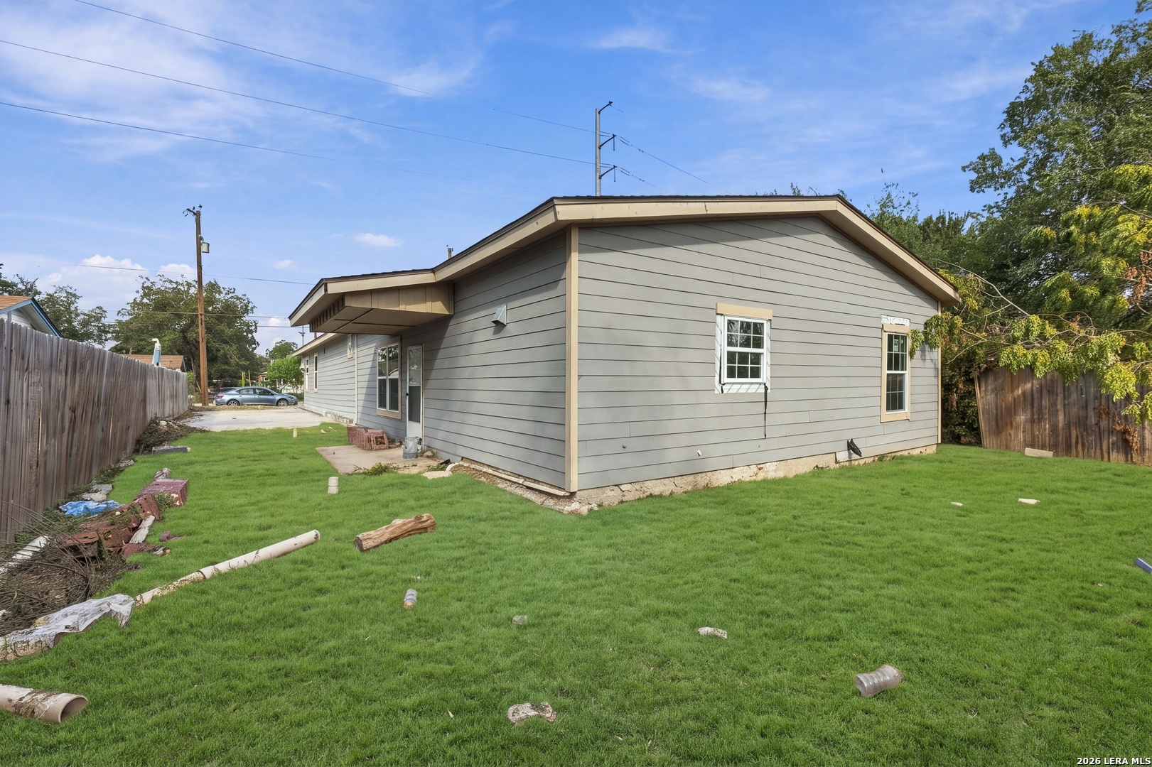 1430 Dahlgreen Ave, San Antonio, TX 78237