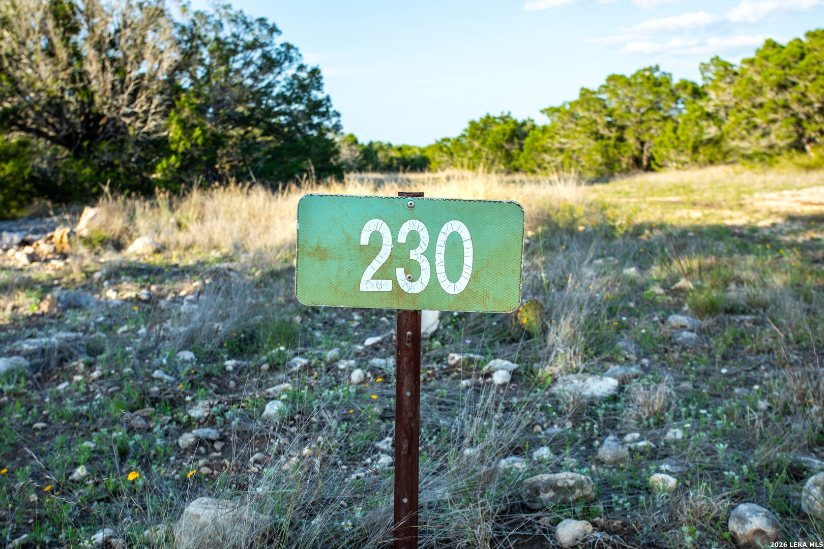230 Camino Real, Junction, TX 76849
