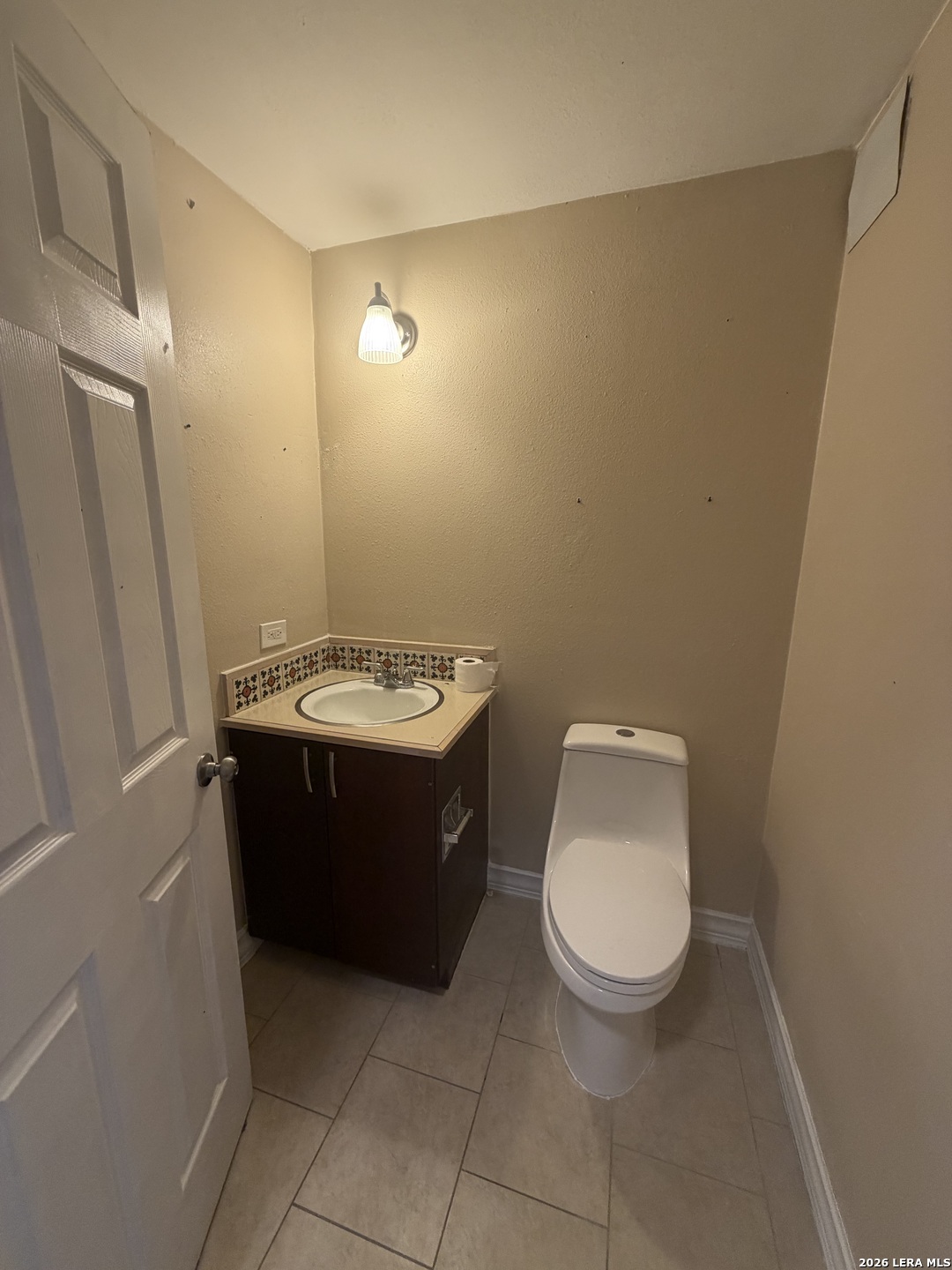 8642 FREDERICKSBURG RD, #605, San Antonio, TX 78240